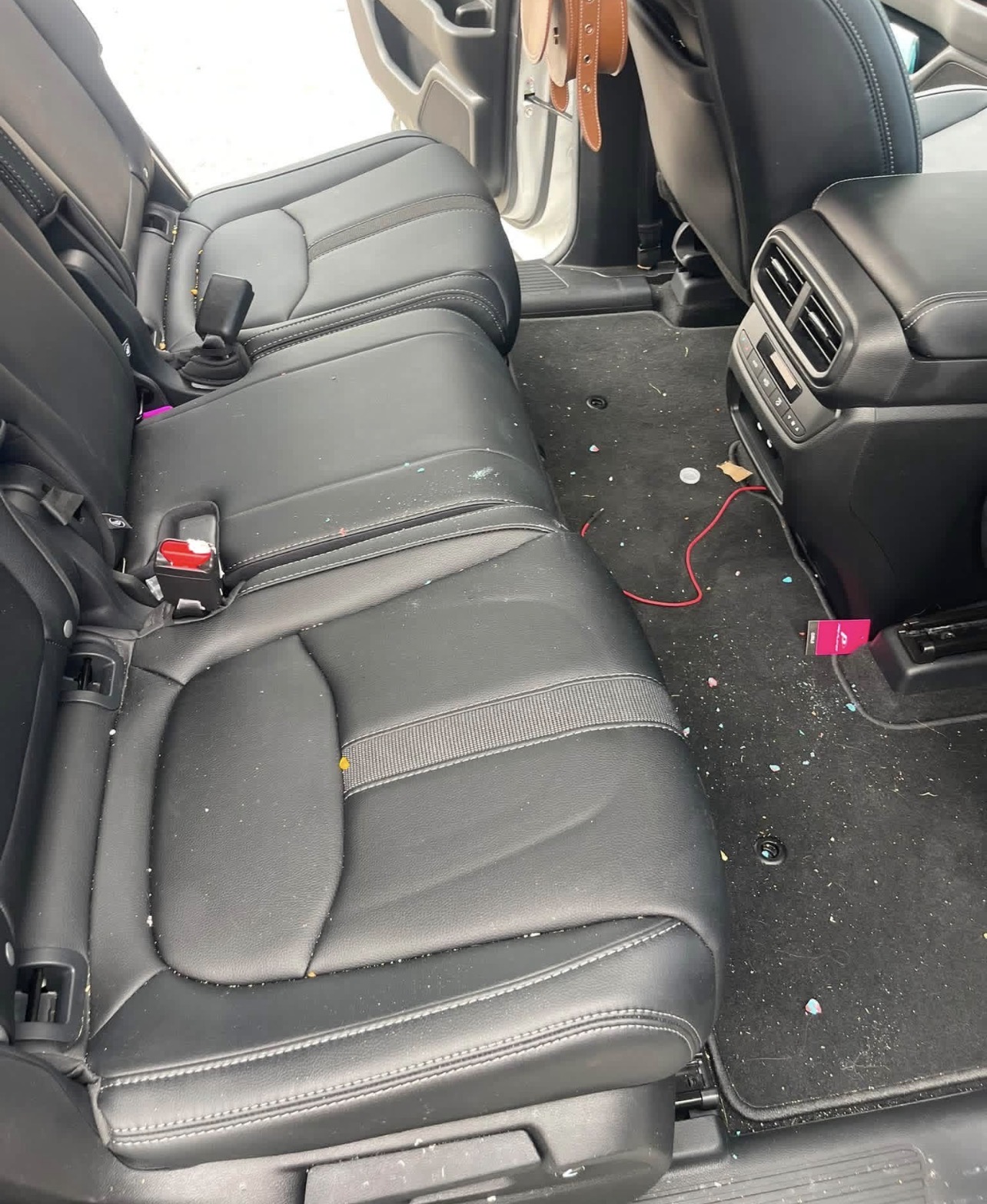 Honda · rear interior — Before